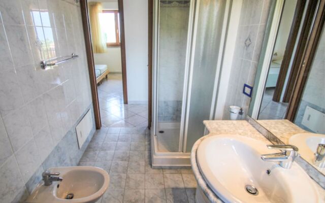 Residenza Agrifoglio 22611