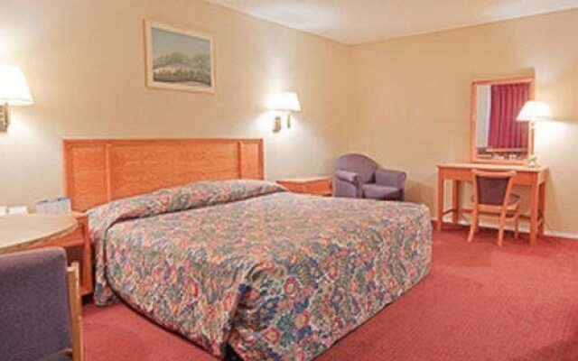 Kingsley Inn & Suites Garland