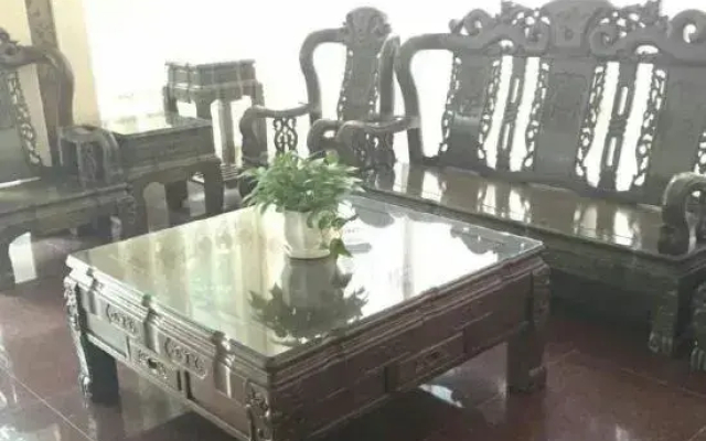 Donghuang Hotel