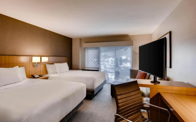 Hyatt Place Keystone / Dillon