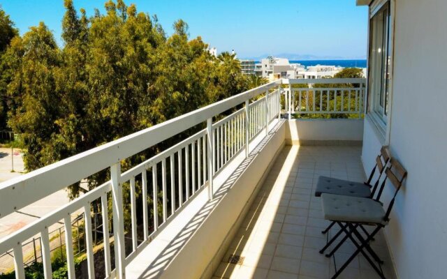 4. Sea view luxury suite for 4 in Rhodes centre!