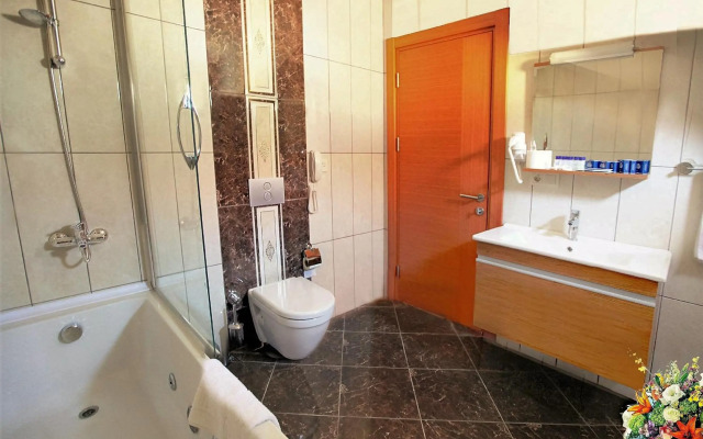 Grand Hotel Avcilar