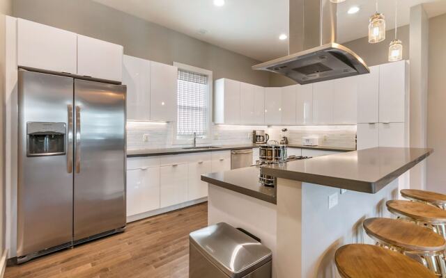 4BR Townhouse in Bienville Villas