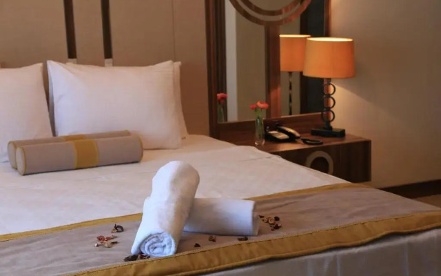 Burçman Hotel Vişne