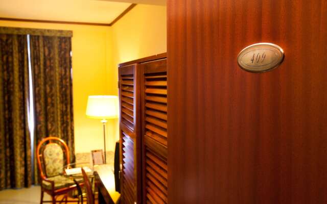 Vintage Hotel Tornese - Business & Events