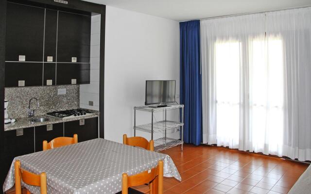 Apartment in Moniga del Garda with balcony
