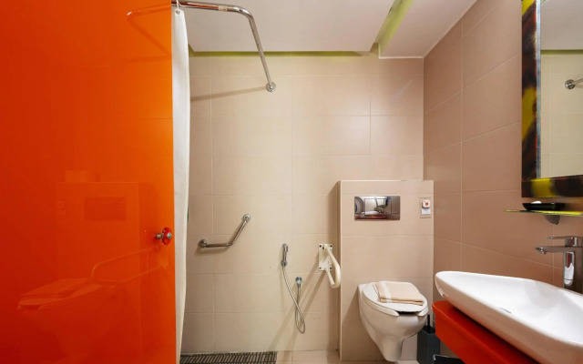 Steris Elegant Beach Hotel & Apartments