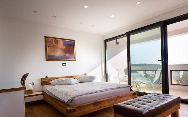 Luxurious Villa in Grizane with Sauna