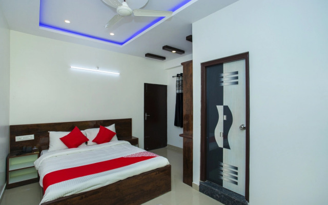 OYO 19704 Sai Dham Comfort