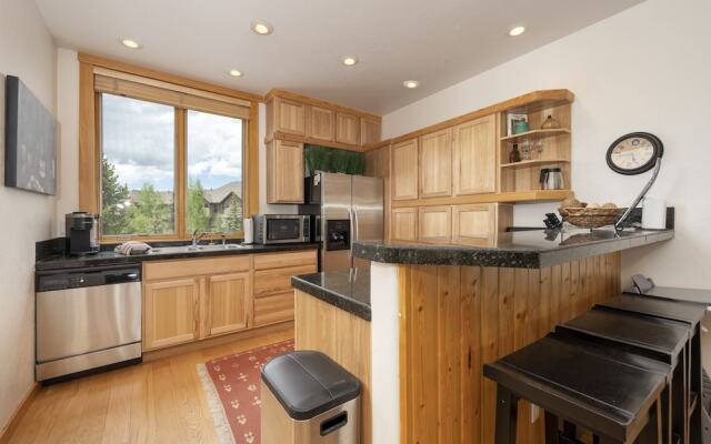 Willows Way 106 3 Bedroom Townhouse by RedAwning