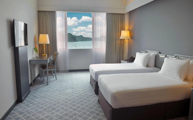 Bayview Hotel Langkawi - Image 4