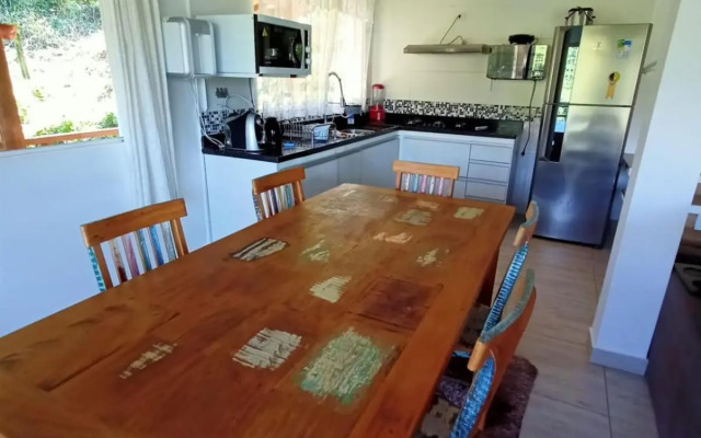 Casa espaçosa, aconchegante, com vista para o mar