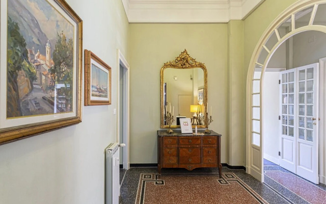 Albaro Classic Apartment by Wonderful Italy