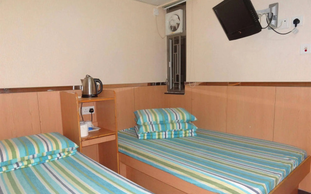 Fortune Hotel
