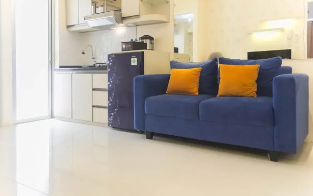 Nice and Comfy 2BR Bassura City Apartment near Mall