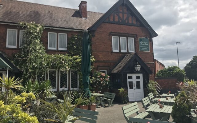 The Carre Arms Hotel