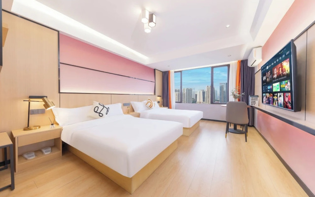 Xicheng Hotel Wanda Plaza Branch