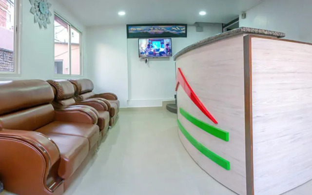 Hotel Ghar