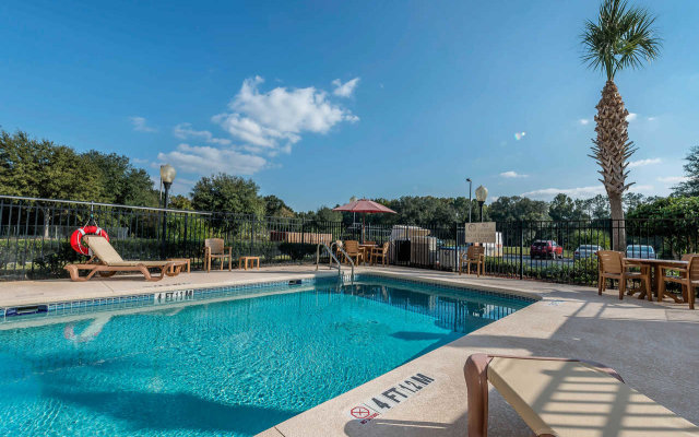 Comfort Inn & Suites Wildwood - The Villages