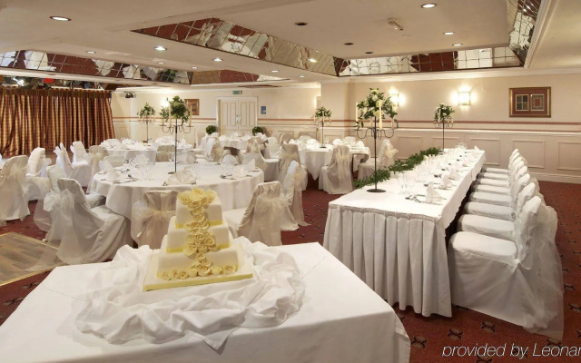 The Hillcrest Hotel
