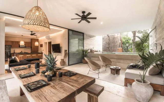 TOTALLY PRIVATE POOL AND TERRACE @ La Veleta D4