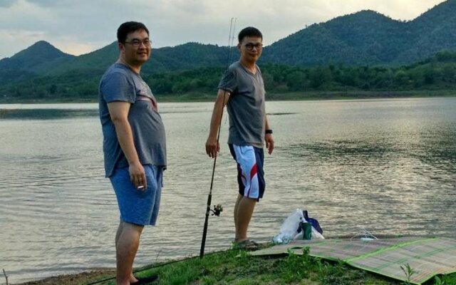 T and P Lake View