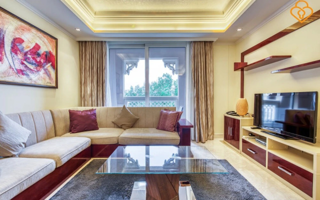 Grandeur Residence 1/bed Apt.