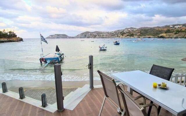Mpitzarakis Studio On the Beach