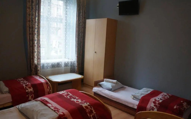Green Hostel