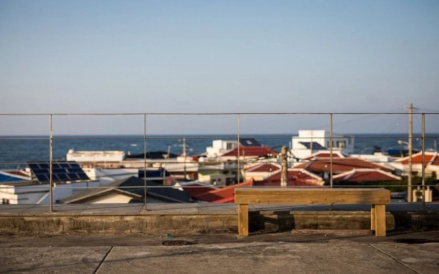 Jeju Flyjin House Pension