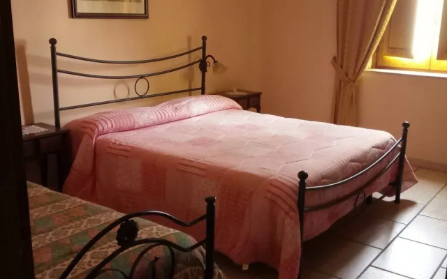 Tavernola - Locanda Di Campagna