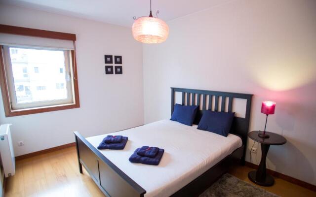 Enjoy Porto Apartment by Porto City Hosts
