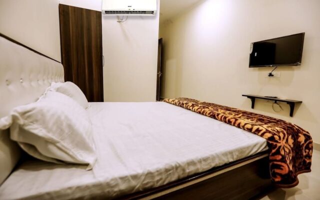 Hotel Tt Residency