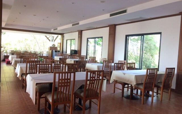 Life Up Resort and Spa