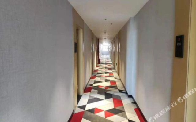 Shankee Hotel (Gao'an Zhongqi Senze)