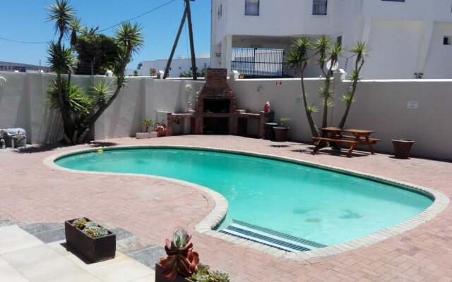 Cascades Guesthouse And Apartments