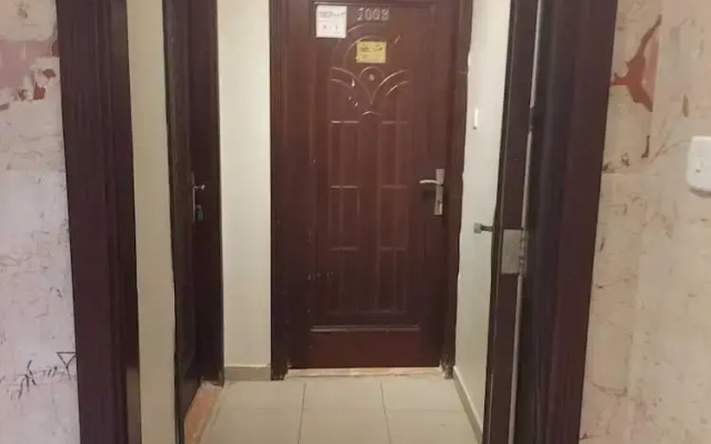 Al Arooj Hotel