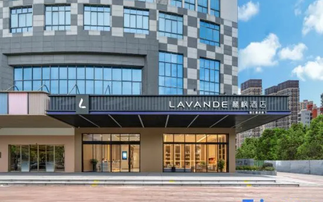Lavande Hotel (Beihai Yintan Avenue Qiaogang Beach) – Exterior – Beihai