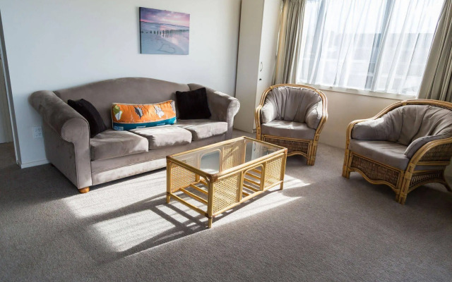 Waterfront Apartments Whitianga