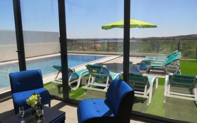 Villa Ria Alvor- Swimming pool & Jacuzzi