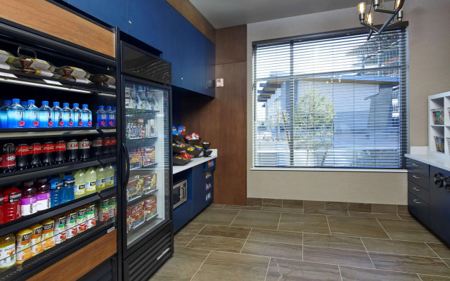 Cambria Hotel Phoenix Chandler - Fashion Center