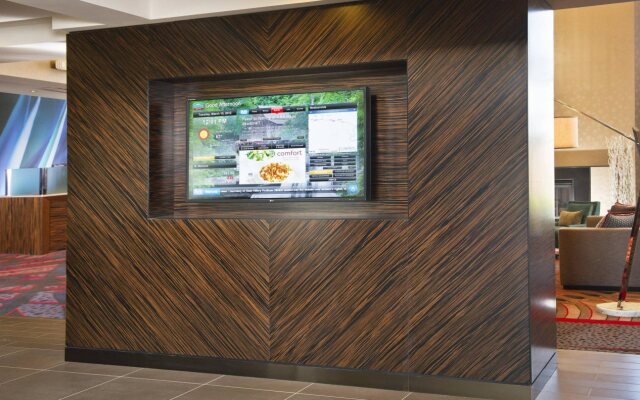 Courtyard by Marriott Dulles Town Center