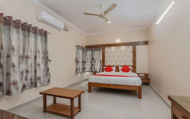 Oyo 24264 Monisha Residency