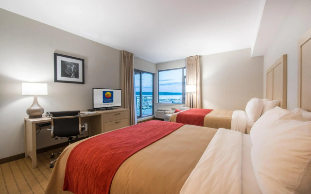 Comfort Inn & Suites