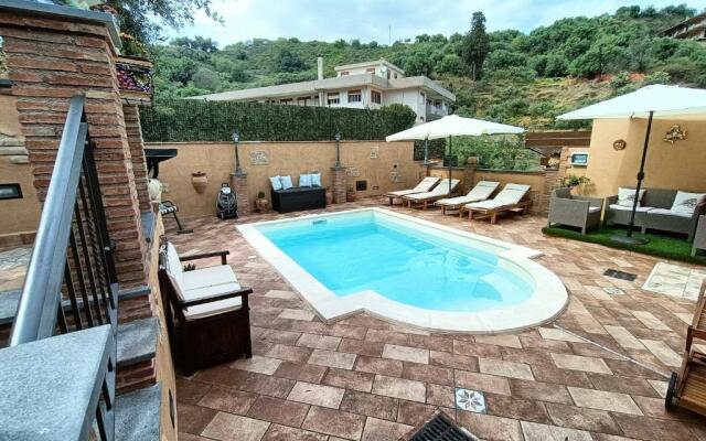 Villa Alecla - Sea Villa near Taormina