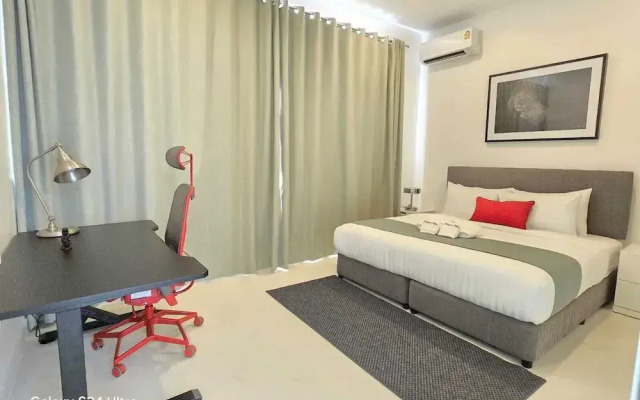 Bougain Villas Salad Beach