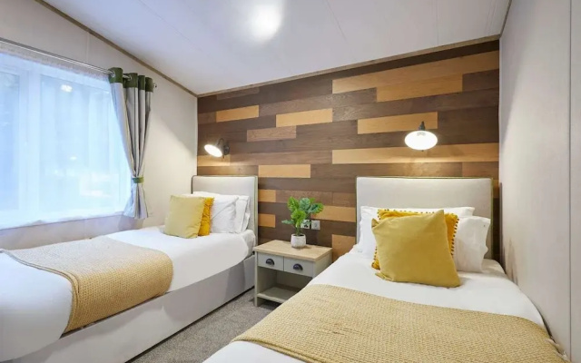 Host Stay Barakah Lodge