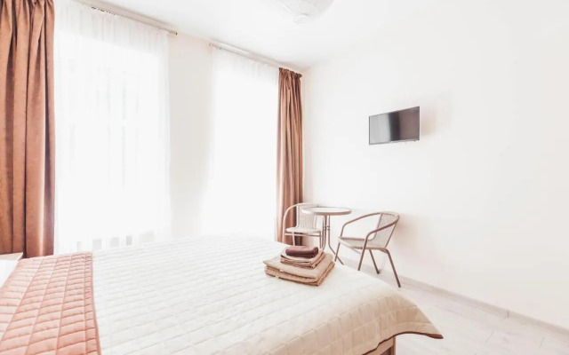 Deribasovskaya apartment