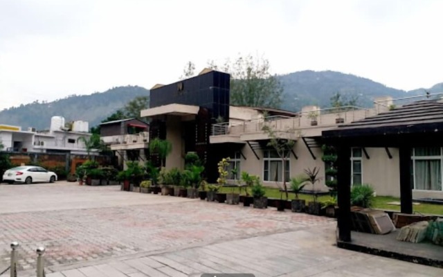 Neelum View Hotel