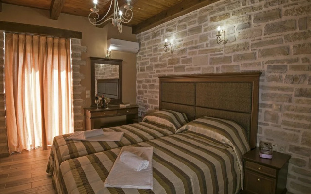 Spectacular Garden & Sea Views, At Villa Anna.